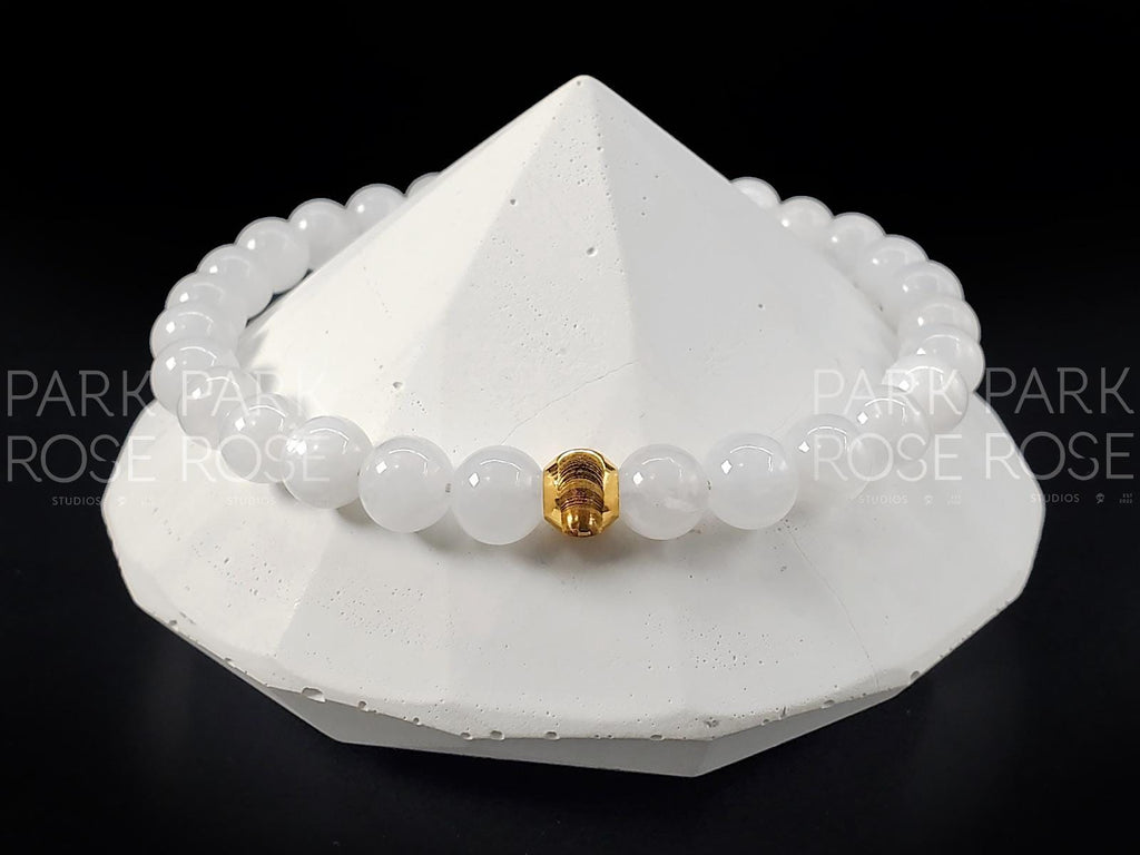 AAAAA Moonstone Bracelet: 24K Gold Cat Eye Bead