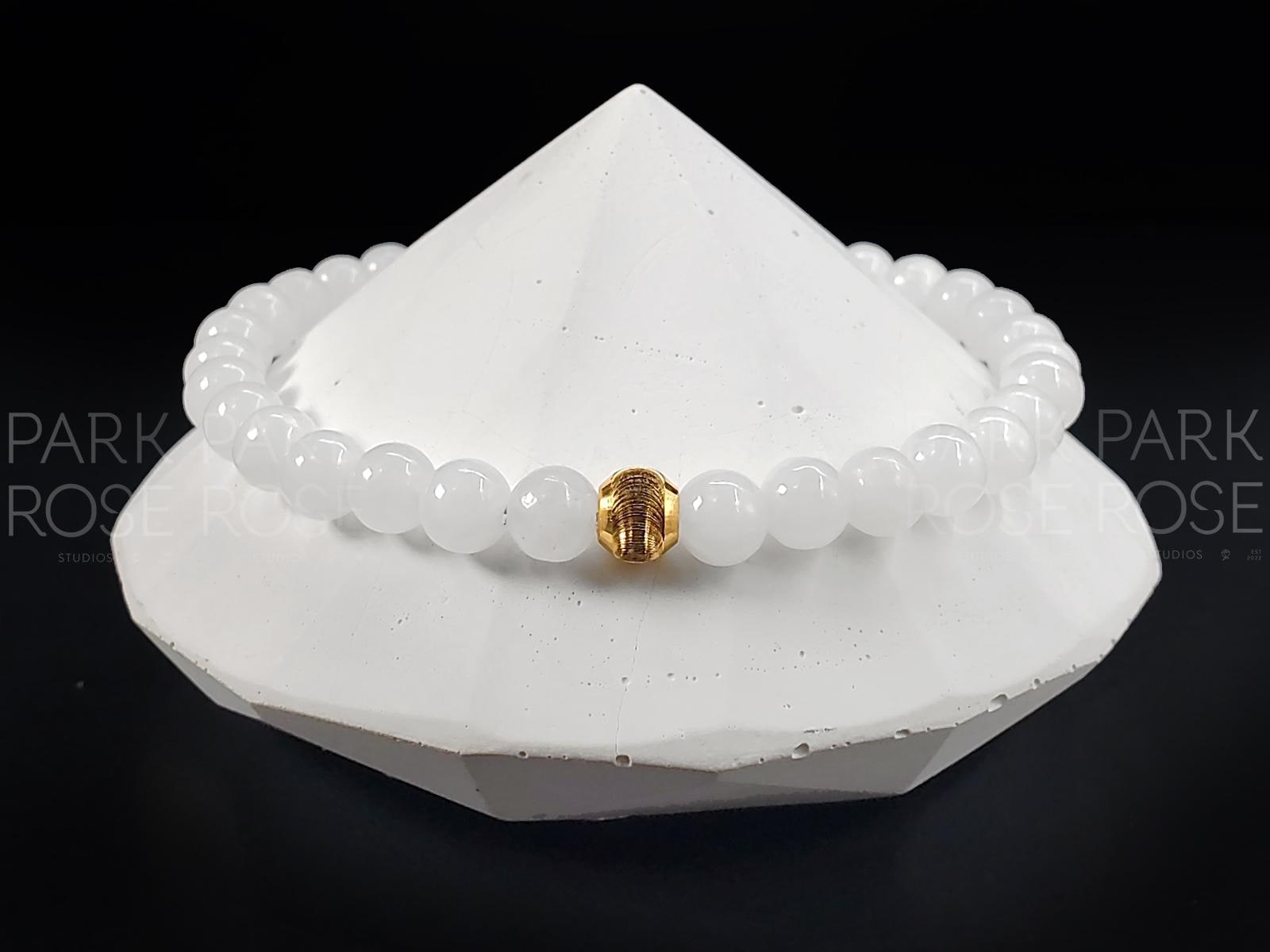 Myanmar White Nephrite Jade Bracelet: 24K Solid Gold Cat Eye Bead (6mm)