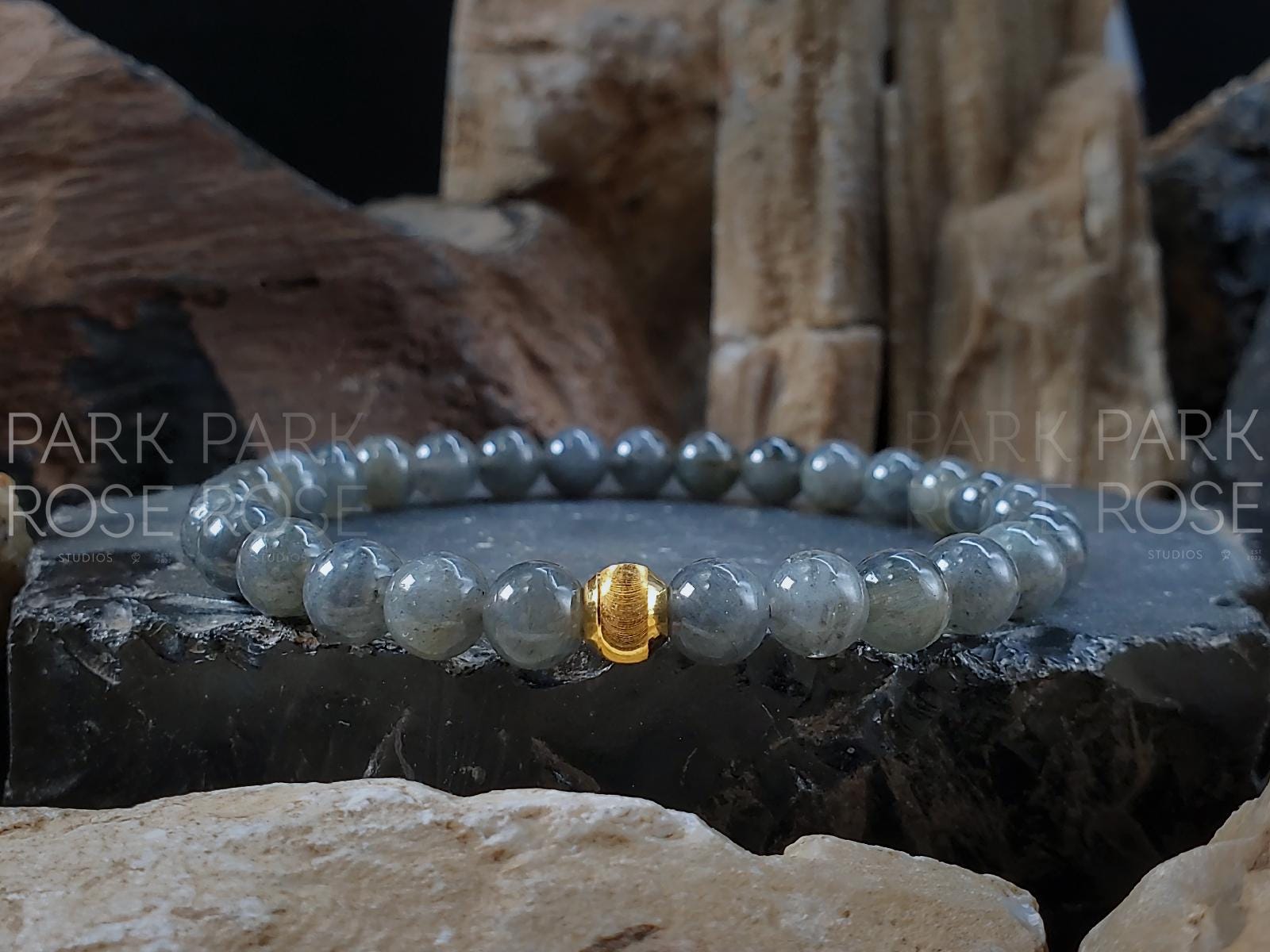 Argentinian Blue Flash Labradorite Gemstone Bracelet: 24K Gold Cat Eye Bead (6/8mm)