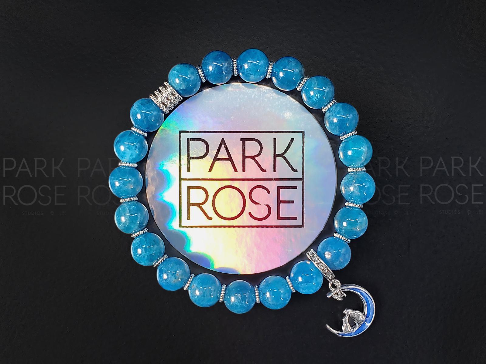 Natural Tanzania Apatite Bracelet: Sterling Silver Cat on Moon Charm (8mm)