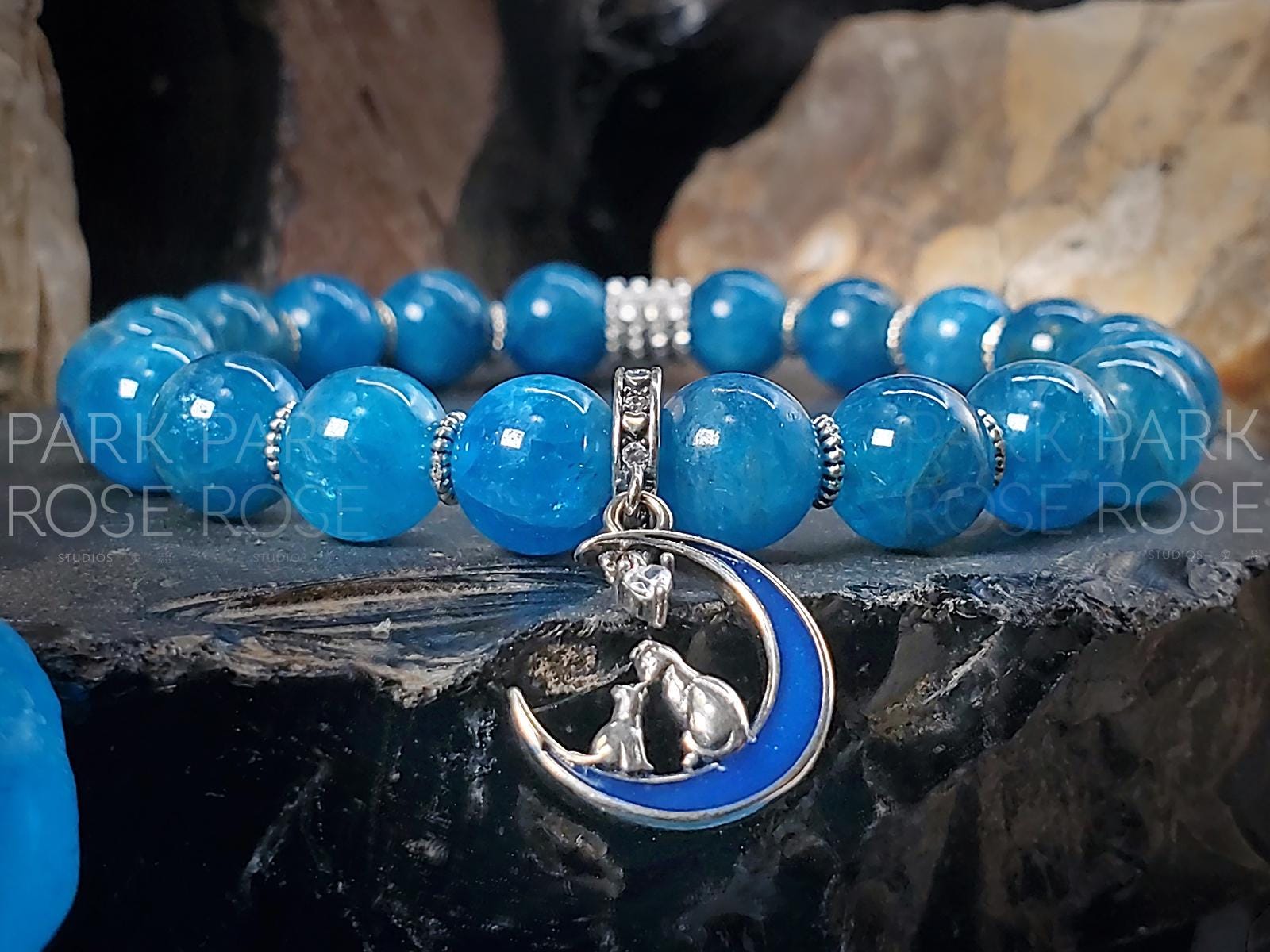 Natural Tanzania Apatite Bracelet: Sterling Silver Cat on Moon Charm (8mm)