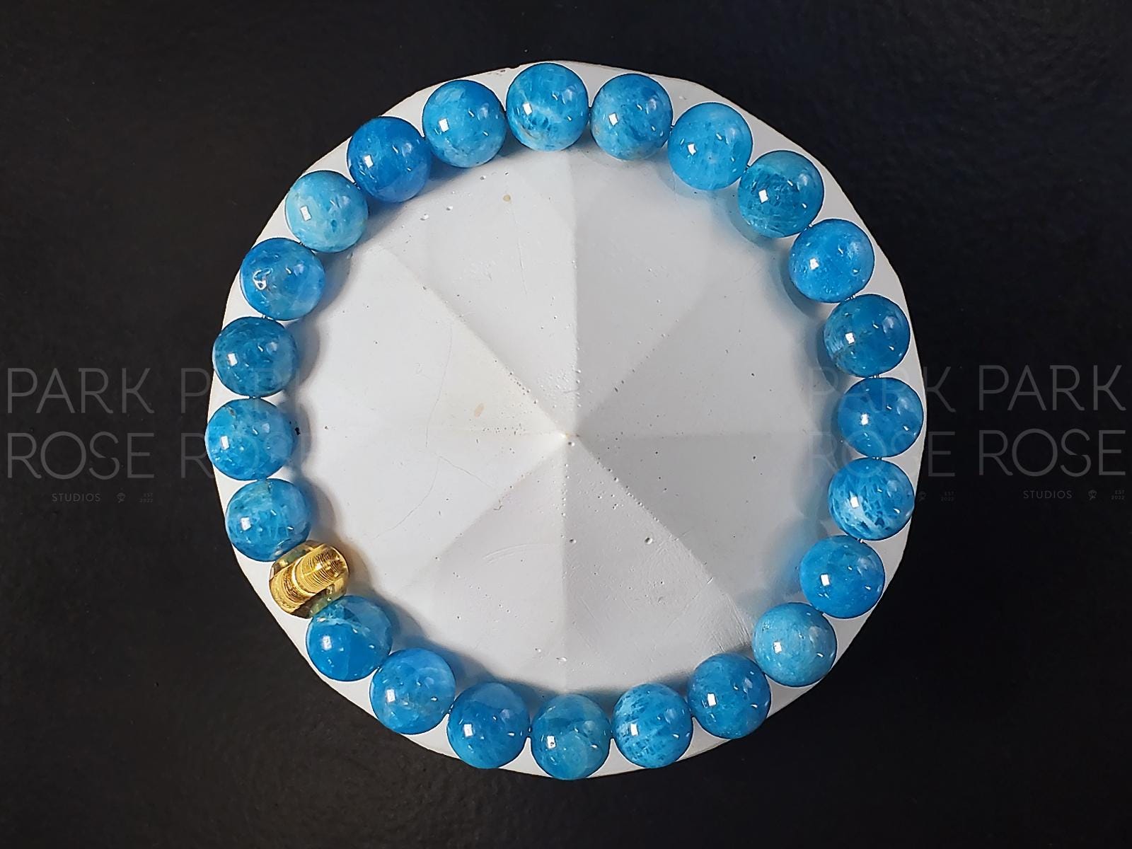 Lake Blue Apatite Bracelet: 24K Gold Cat Eye Bead (6/8/10mm)