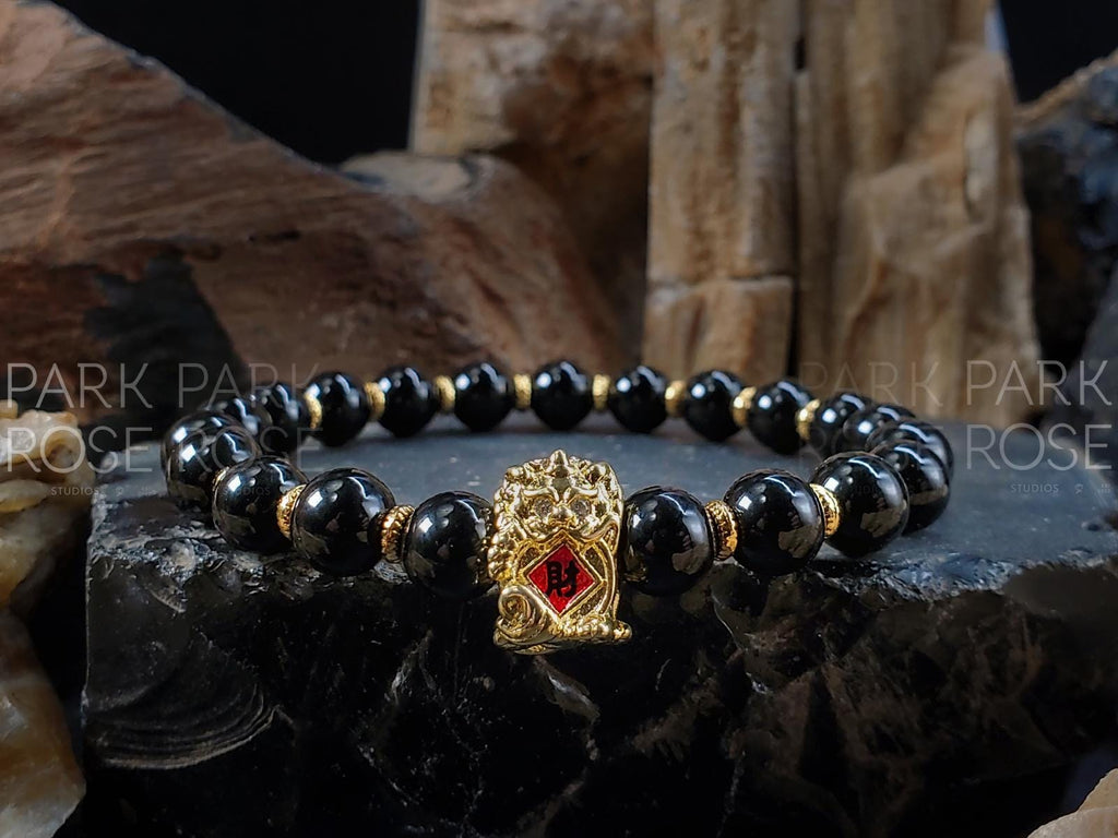 Gold Fortune Cat Bracelet | Black Tourmaline & Sterling Silver (8mm)