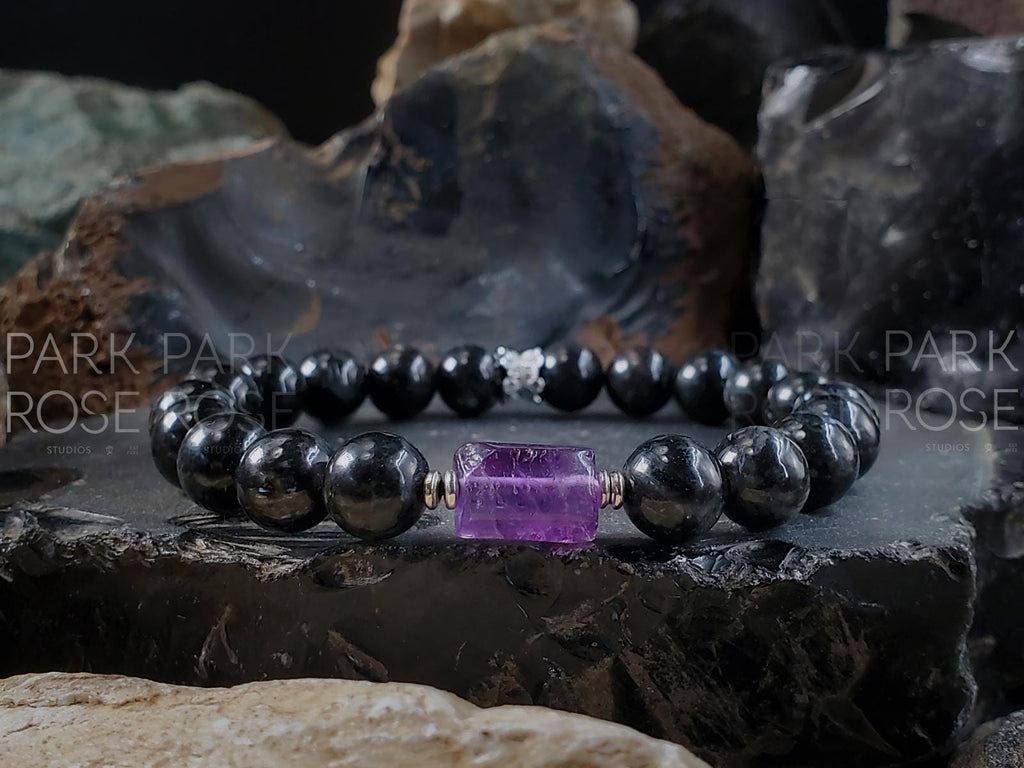 Arfvedsonite & Amethyst Gemstone Bracelet (8mm)