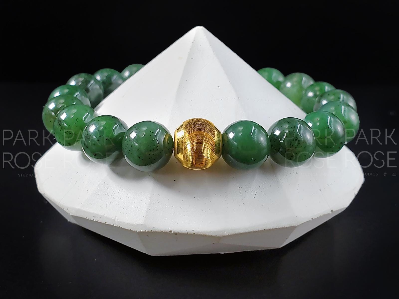 Nephrite Green Jade Bracelet: 24K Gold Cat Eye Bead (10mm)