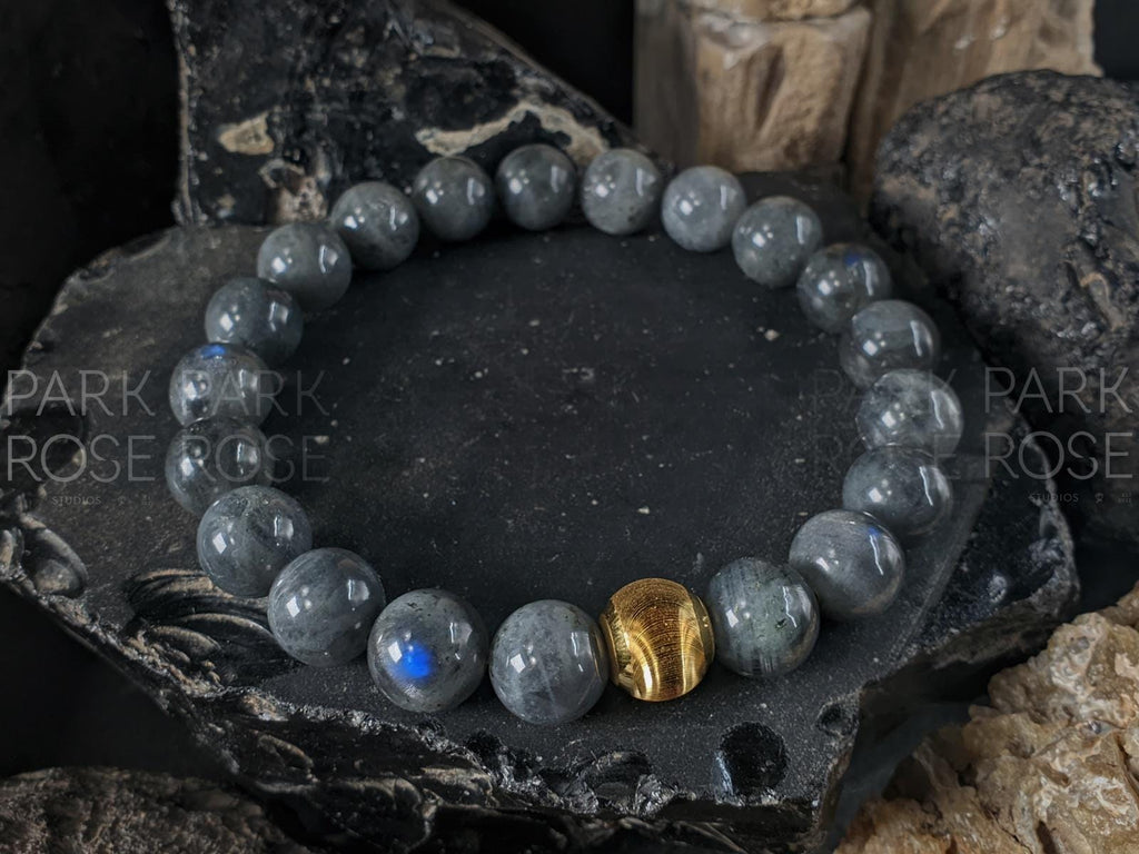 Blue Flash Labradorite Bracelet: 24K Gold Cat Eye Bead (10mm)