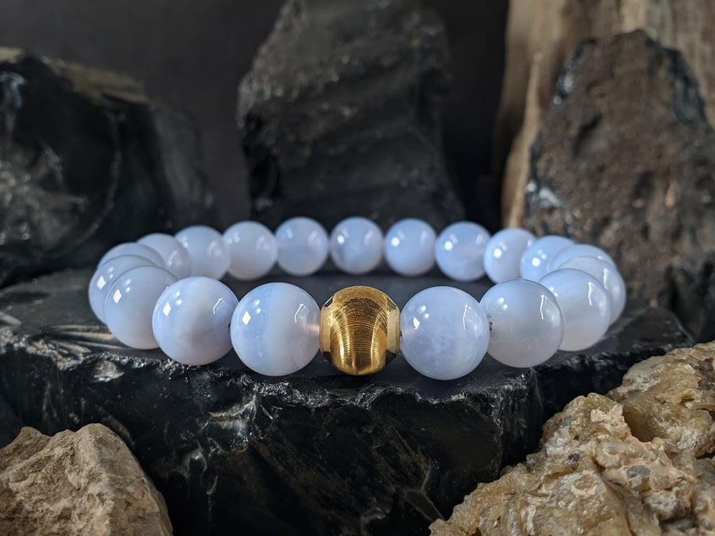 Blue Lace Agate Gemstone Bracelet: 24K Gold Cat Eye Bead (10mm)
