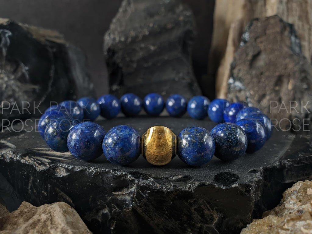 Lapis Lazuli Gemstone Bracelet: 24K Gold Cat Eye Bead (10mm)