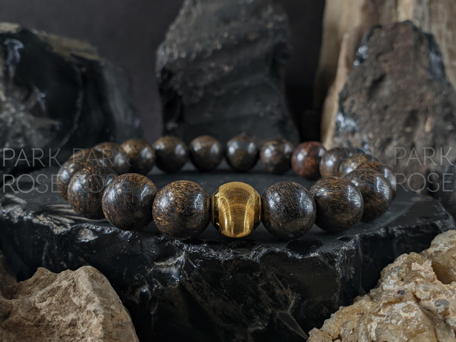 Madagascar Bronzite Gemstone Bracelet: 24K Pure Gold Cat Eye Bead (10mm)