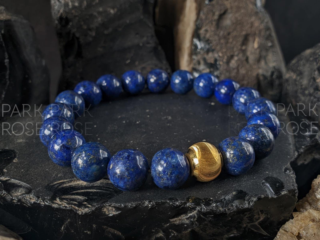 Lapis Lazuli Gemstone Bracelet: 24K Gold Cat Eye Bead (10mm)