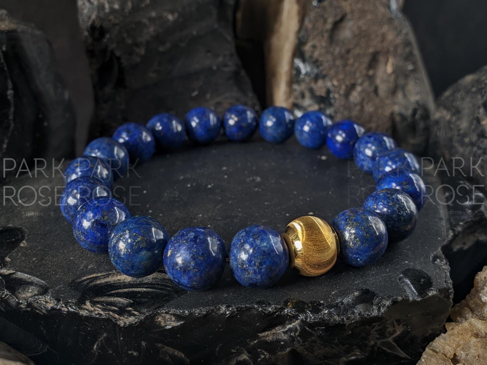 Lapis Lazuli Gemstone Bracelet: 24K Gold Cat Eye Bead (10mm)