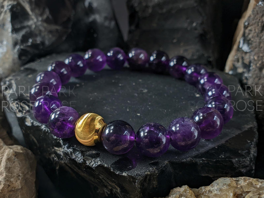 Amethyst Gemstone Bracelet: 24K Pure Gold Cat Eye Bead (10mm)