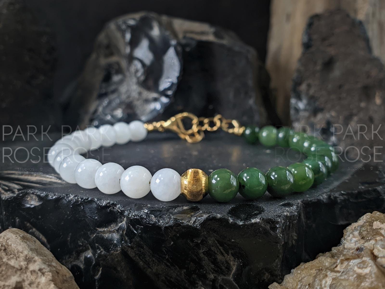 Two Tone Nephrite Jade Bracelet: 24K Gold Cat Eye Bead (6mm)