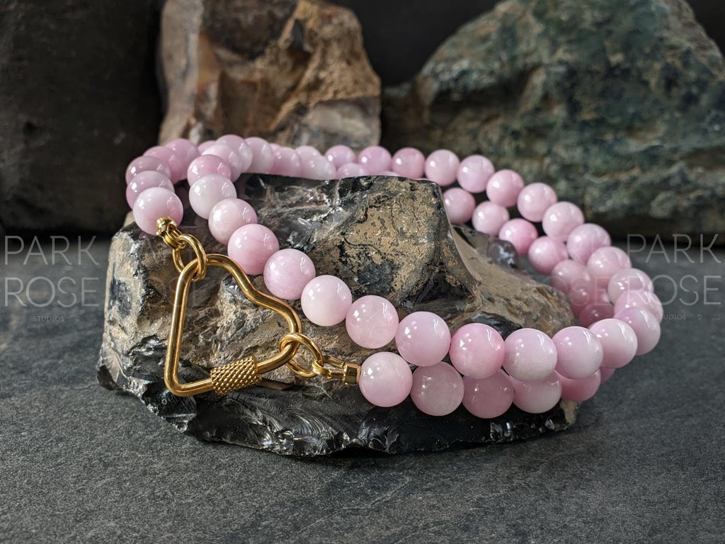 AAAA Natural Nigeria Kunzite Spodumene Beaded Carabiner Necklace (8mm)