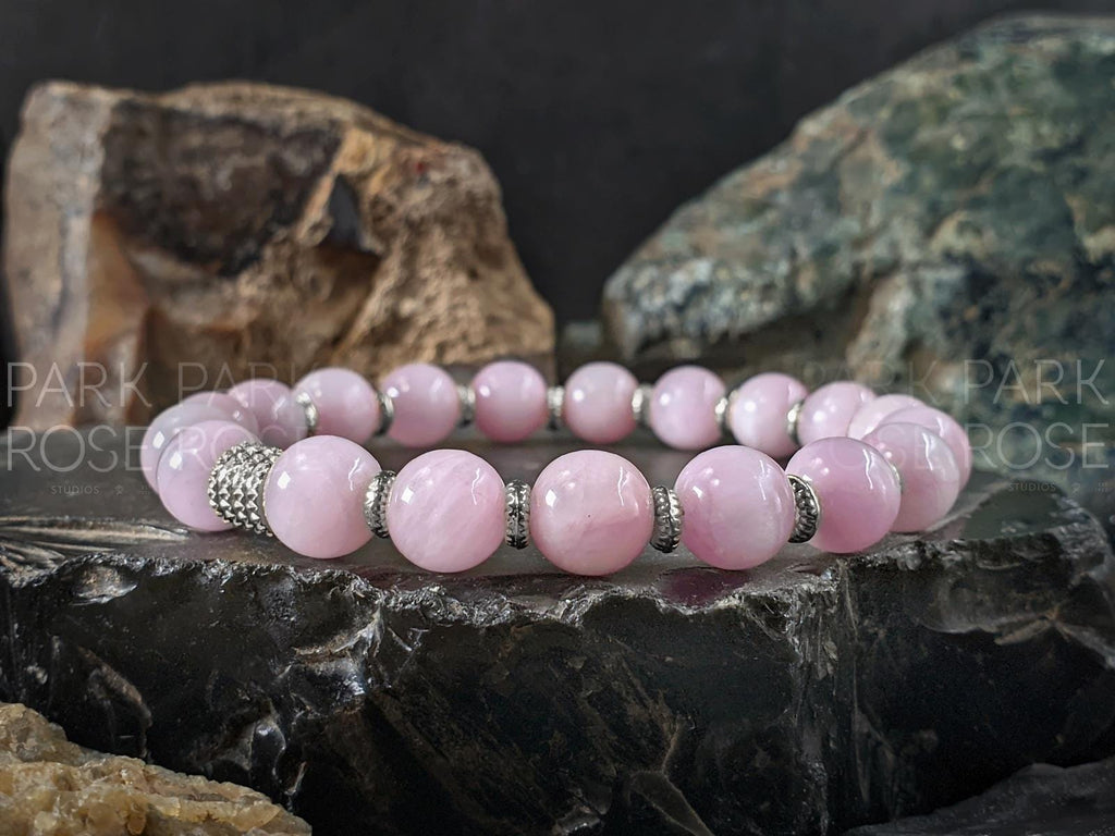 AAAA Natural Nigeria Kunzite Beaded Bracelet (8mm)