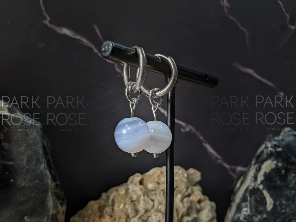 Blue Lace Agate Huggie Hoop Earrings (10mm)